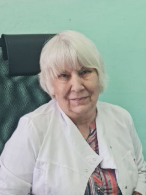 Заведующая поликлиническим отделением Бобылева Людмила Владимировна